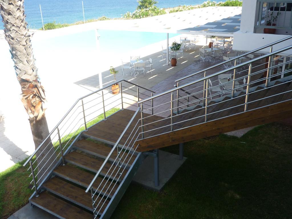Hotel Limenari Филиатра Екстериор снимка