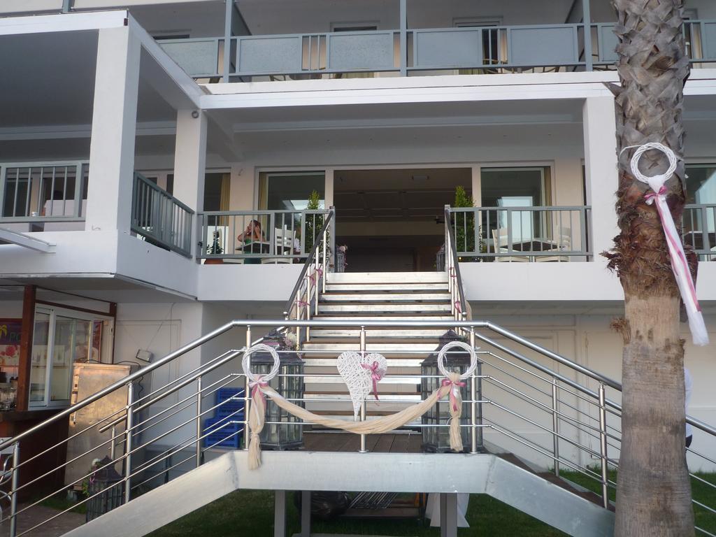 Hotel Limenari Филиатра Екстериор снимка